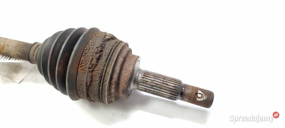 PÓŁOŚ PRAWA PRZÓD TOYOTA COROLLA E11 LIFT osobowe sprzedam