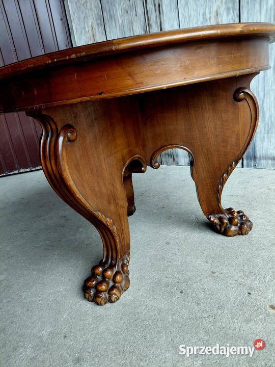 Stolik z nogami zakończonymi motywem łap 500 Byczyna sprzedam