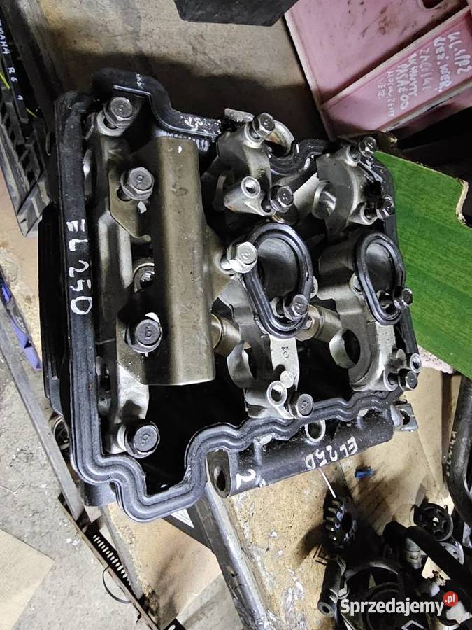 Kawasaki el 250 eliminator głowica zawór zawory dolnośląskie Jelenia Góra