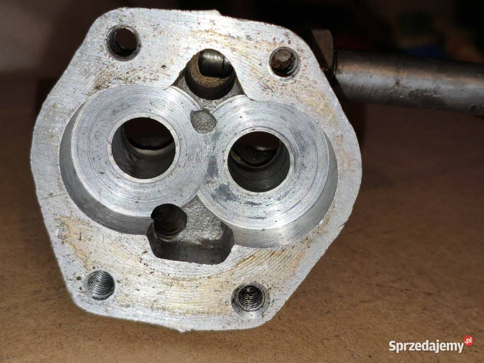 Pompa oleju Dniepr MT K650 Leszno