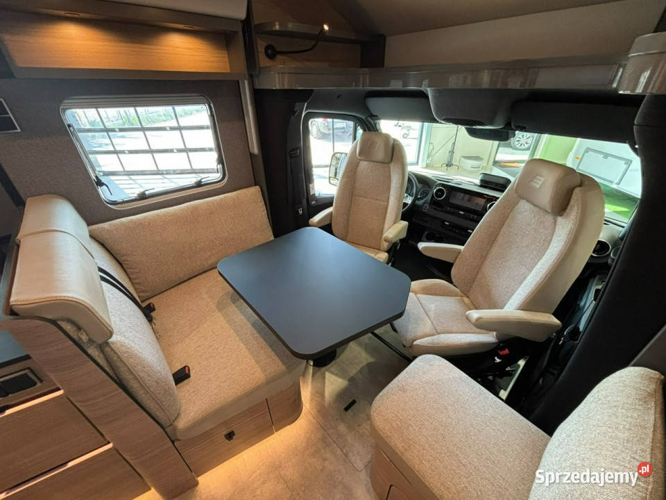samochody kempingowe HymerEriba BMC T 680 mazowieckie Janki sprzedam