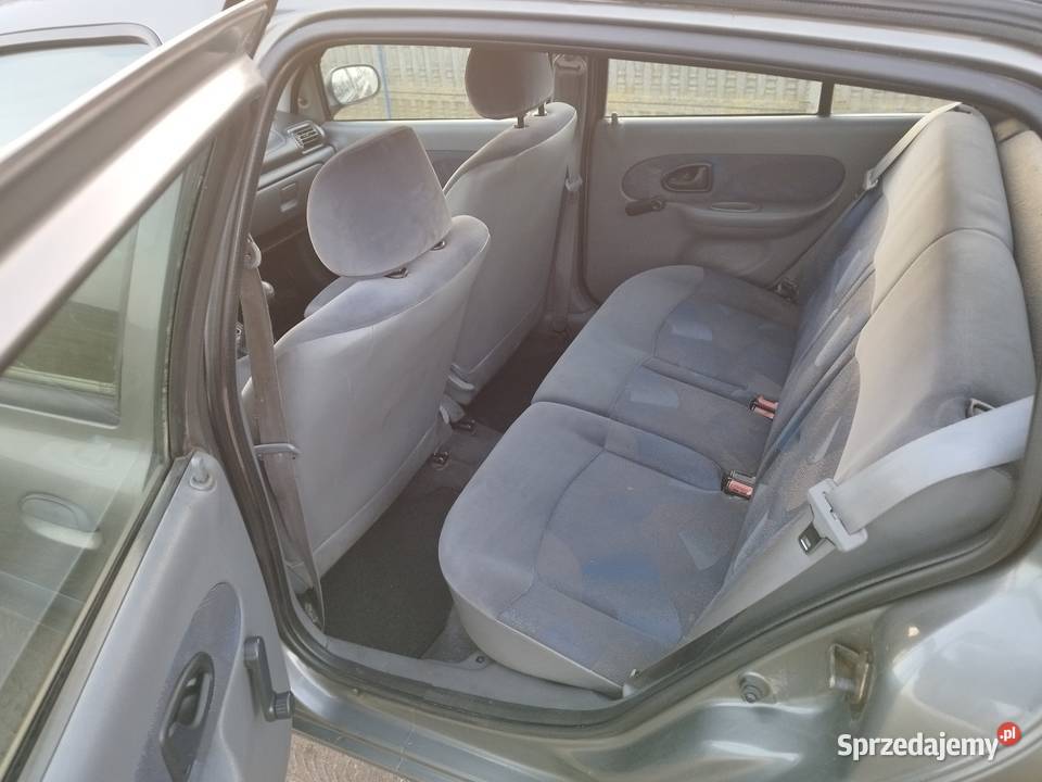 Renault Clio 12 benzyna 1999 idealne na dojazd 1200cm3 Motoryzacja Jarocin