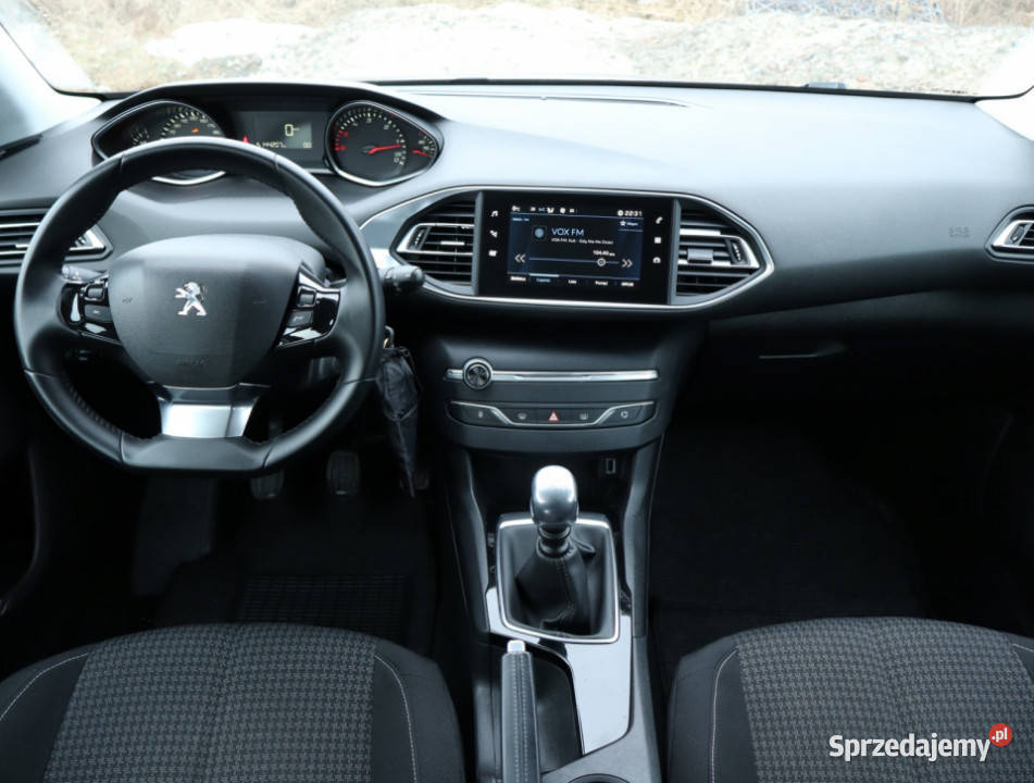 Peugeot 308 15 BlueHDi Piaseczno