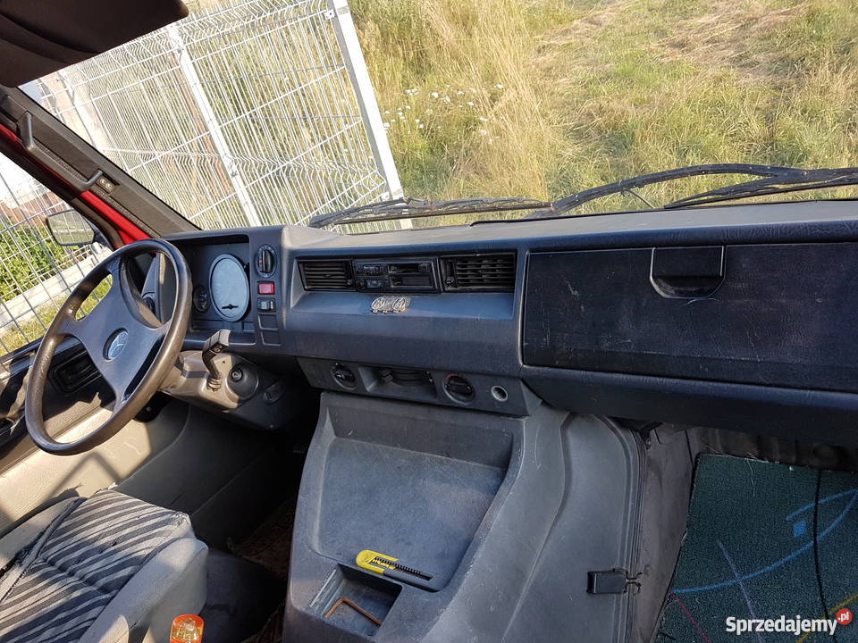 Mietek MB 100 czerwony Łochów