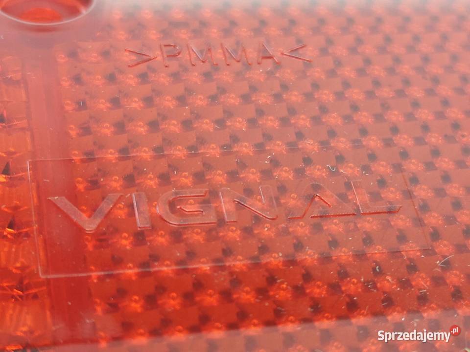 KLOSZ LAMPY LEWY TYŁ VOLKSWAGEN CRAFTER 20052017