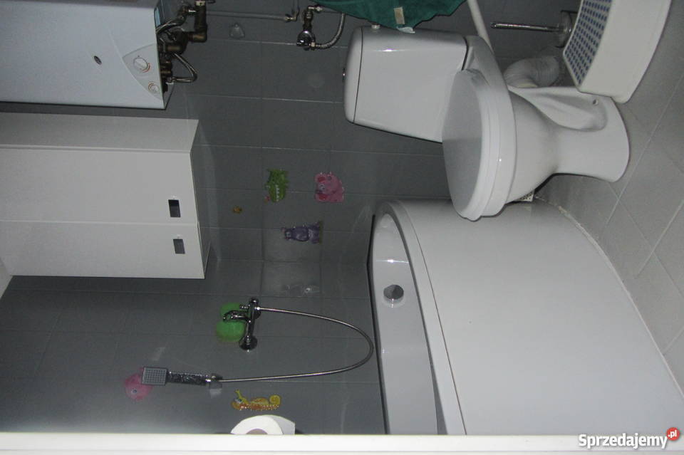 Sprzedam pokój z kuchna Brzeszcze