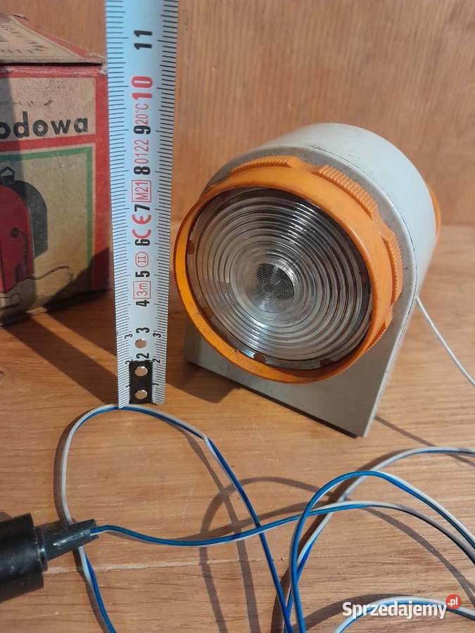 Stara lampka samochodowa zabytek PRL retro Dąbrowa Górnicza