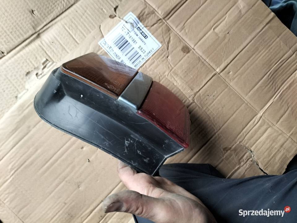 LAMPA TYŁ TYLNA PRAWA MITSUBISHI SPACE WAGON Kamień-Kolonia