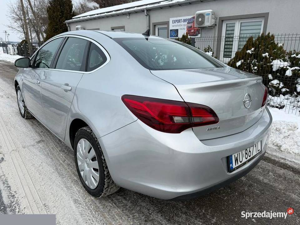 Opel Astra 16d 110 2017r Ledy Xenon Navi FV23 115000km Łowicz