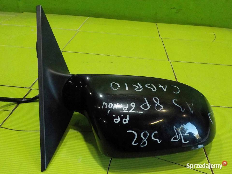 AUDI A3 8P II LIFT 10r lusterko prawe E1020931