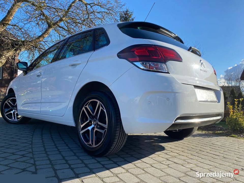 Citron C4 12 PureTech Feel 110 2018r nieuszkodzony Dragacz