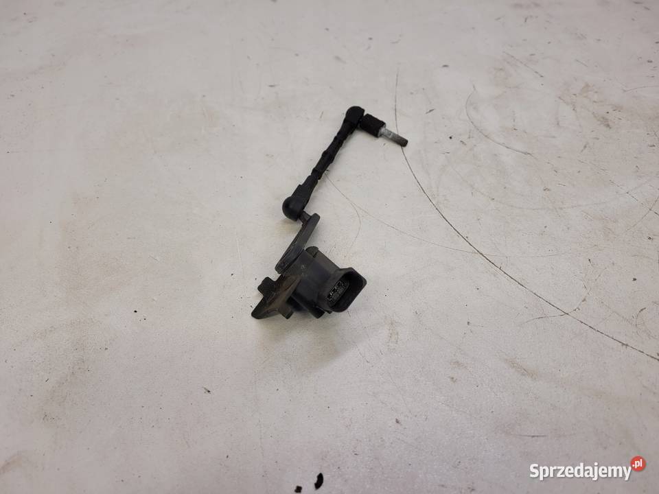 CZUJNIK POZIOMOWANIA AUDI A4 B9 Q7 4M 8W9941309C osobowe sprzedam