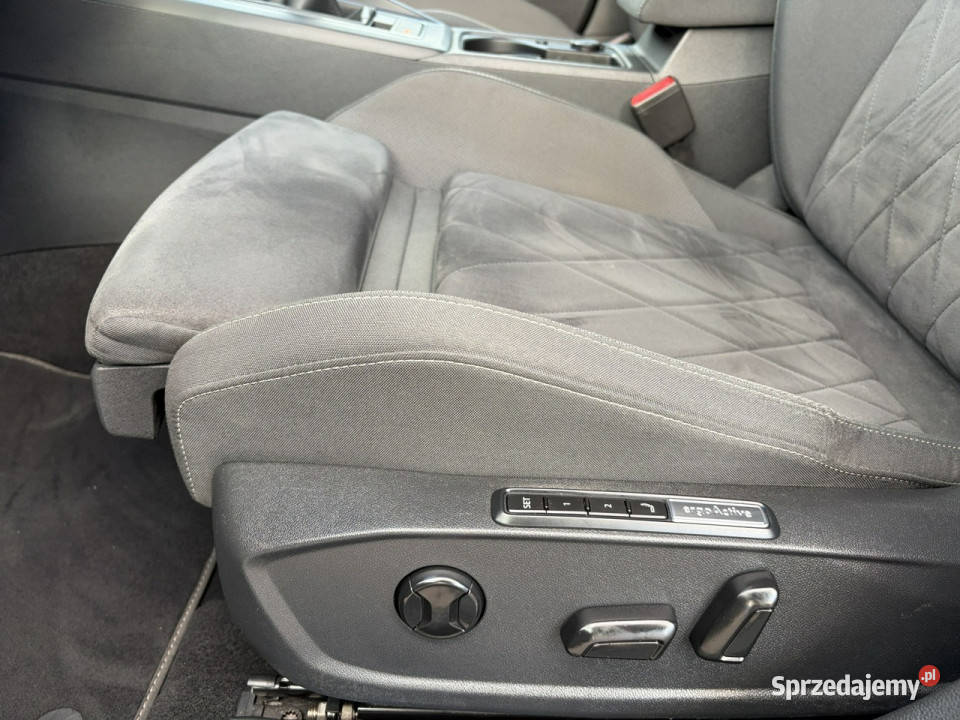 Volkswagen Golf CT398AA15 TSI EVO Style Ambient Golf Gdańsk