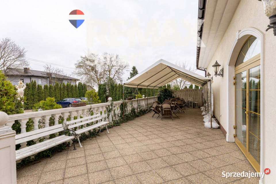 SALA WESELNA Z ZAPLECZEM NOCLEGOWYM 3942zł/m2 Sprzedaż Zakroczym