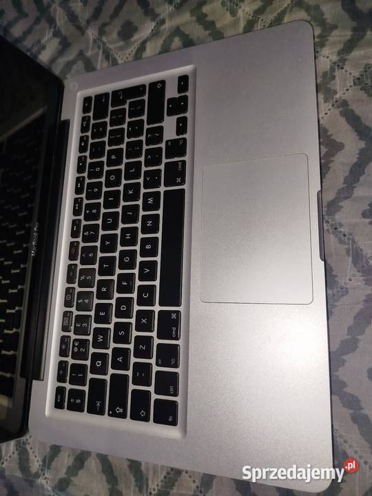 Laptopy MacBook pro Msi MS16Y1 Samsung R730 Pozostałe Pińczów