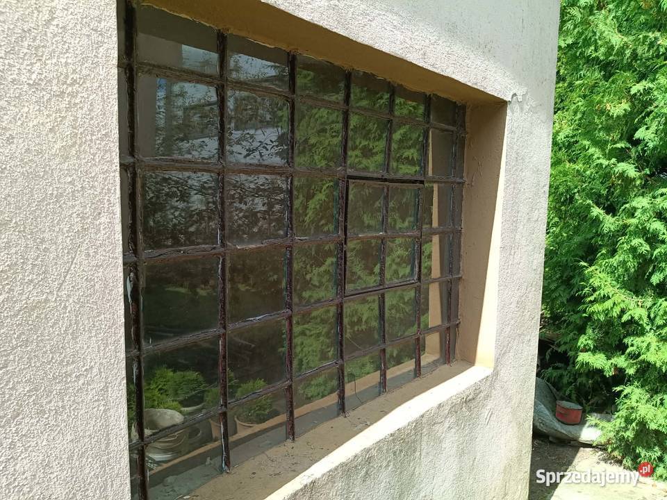 Stare okno metalowe industrialne loft szybki Łódź
