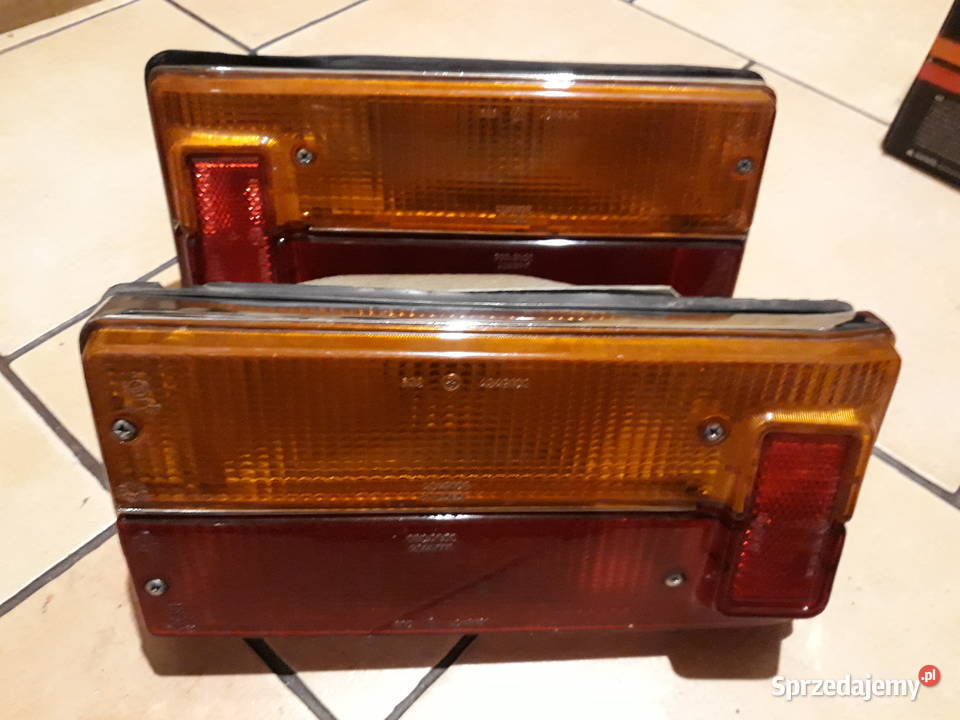 Fiat125p lampy tylne MR75 prawe Lampy tylne wielkopolskie Leszno
