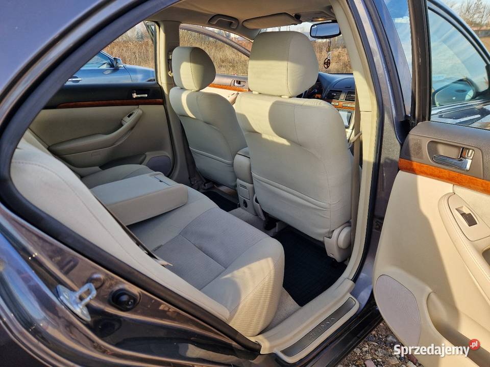 Toyota Avensis Salon Raty Zamiana diesel Nasielsk