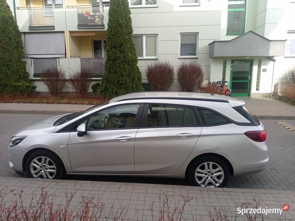 Sprzedam Opel Astra Kombi 15D 2020 Salon Polska Piaseczno