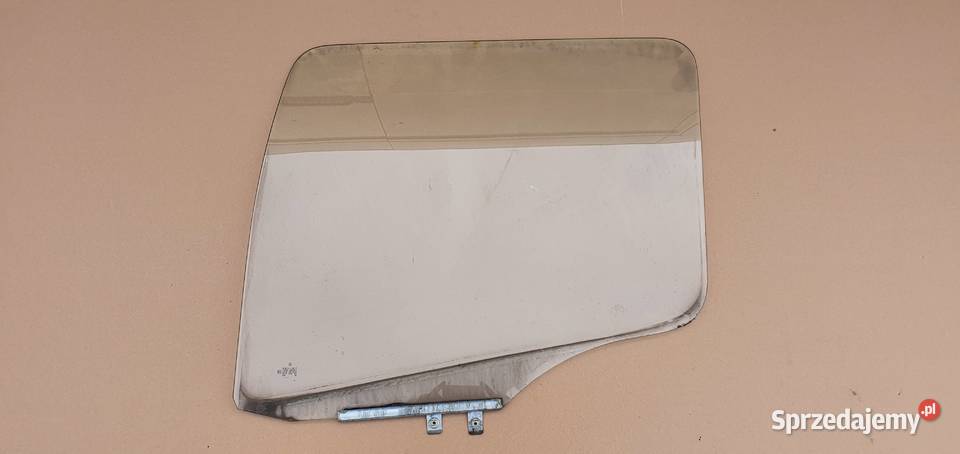 MERCEDES ATEGO SZYBA DRZWI LEWA ciężarowe Części Bieleń sprzedam