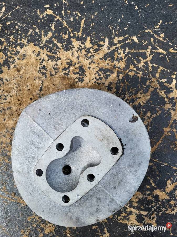 GŁOWICA CYLINDRA TRIUMPH TWN