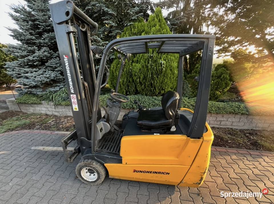 Wózek elektryczny Jungheinrich Linde 216K Błędów