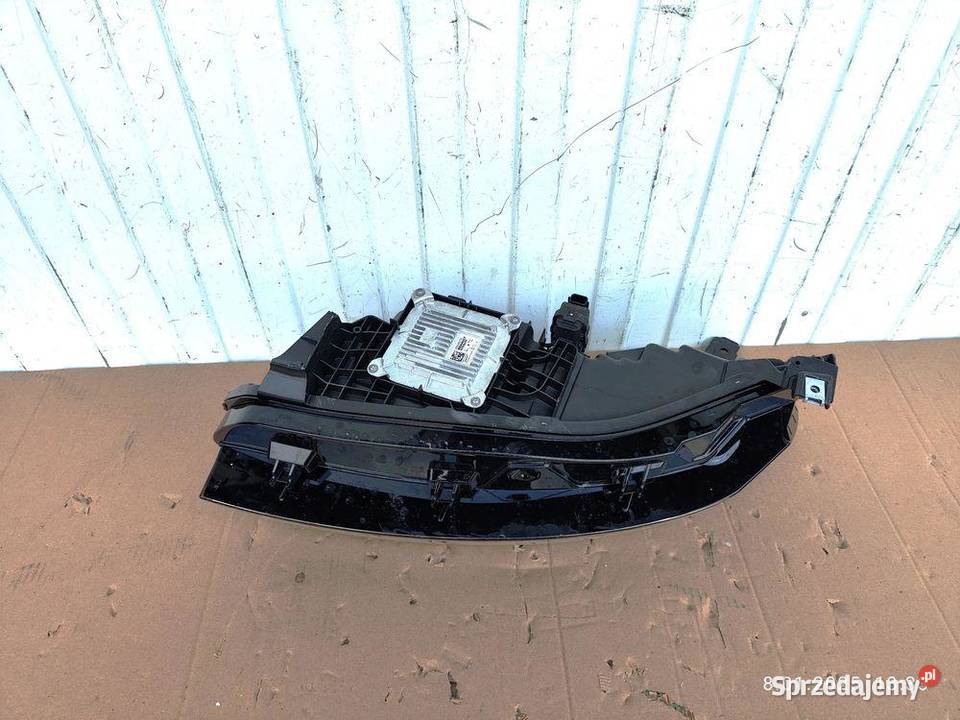 RENAULT MEGANE E TECH FULL LED LAMPA PRAWA PRZÓD sprzedam