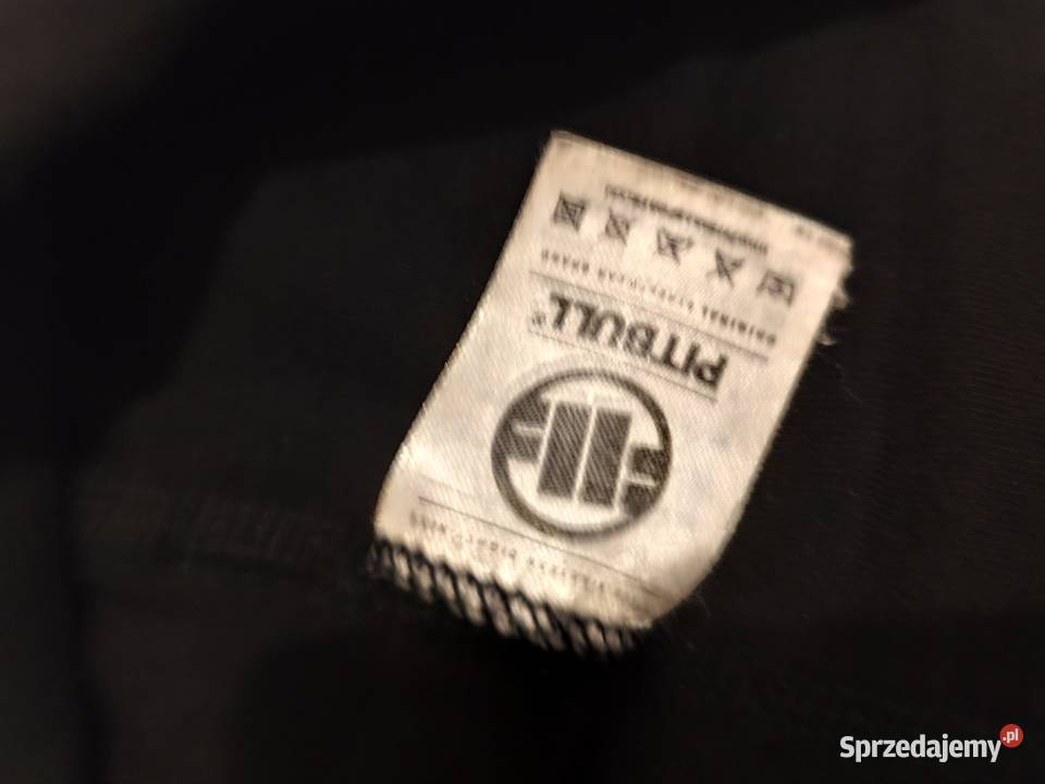 Kurtka pitbull czapka