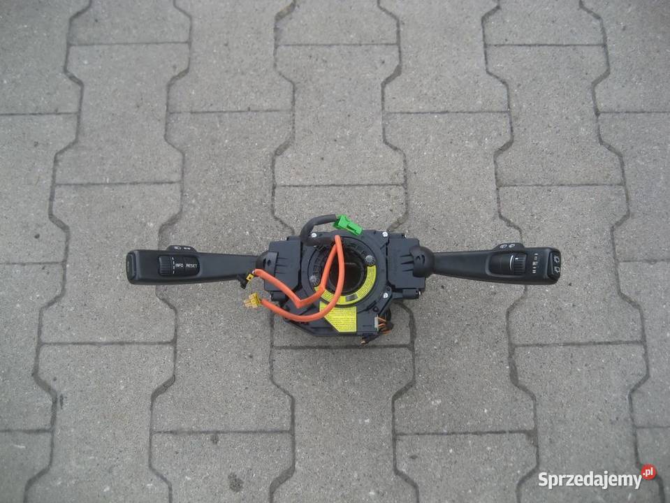 volvo v50 0412r przełącznik kierunkowskazów Rakoniewice