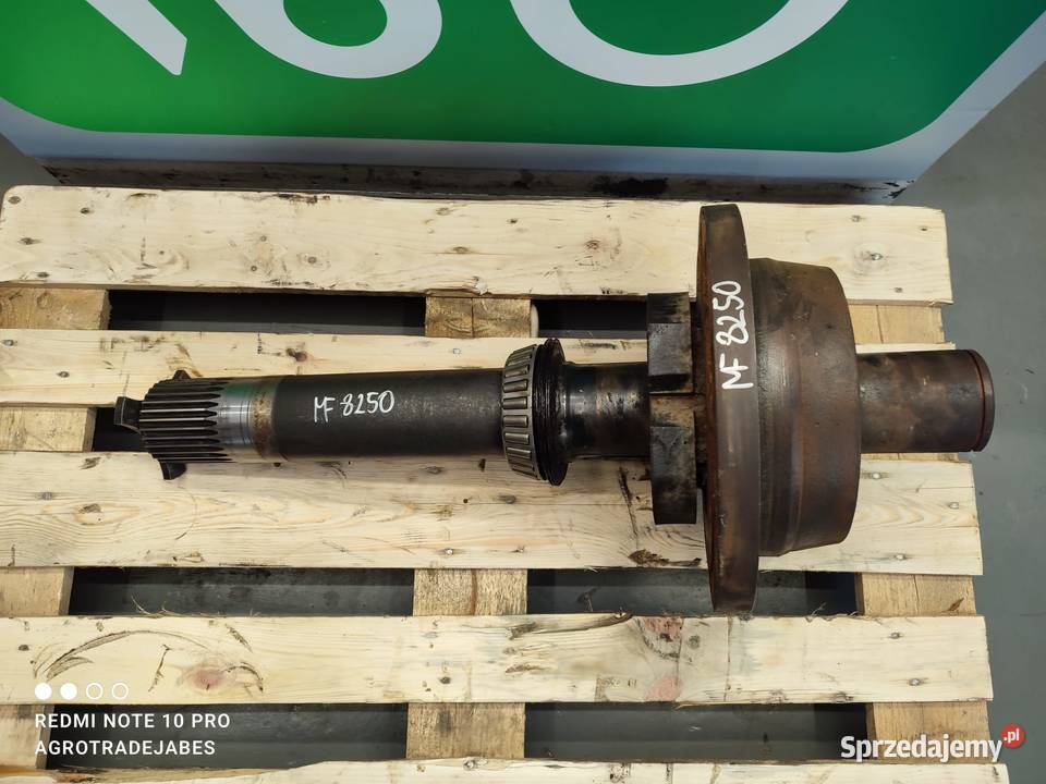 Piasta 3792619H2 półoś tył MASSEY FERGUSON 8250 wielkopolskie Wilkowo