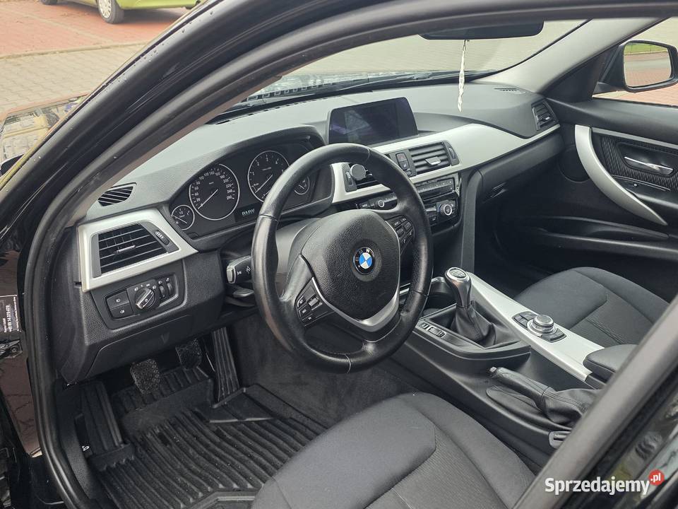 BMW seria 3 Touring F31 318D 2013r Zadbane diesel