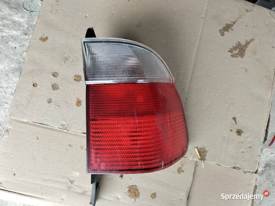 BMW E39 KOMBI LAMPA TYŁ TYLNA PRAWA lubelskie Kamień-Kolonia