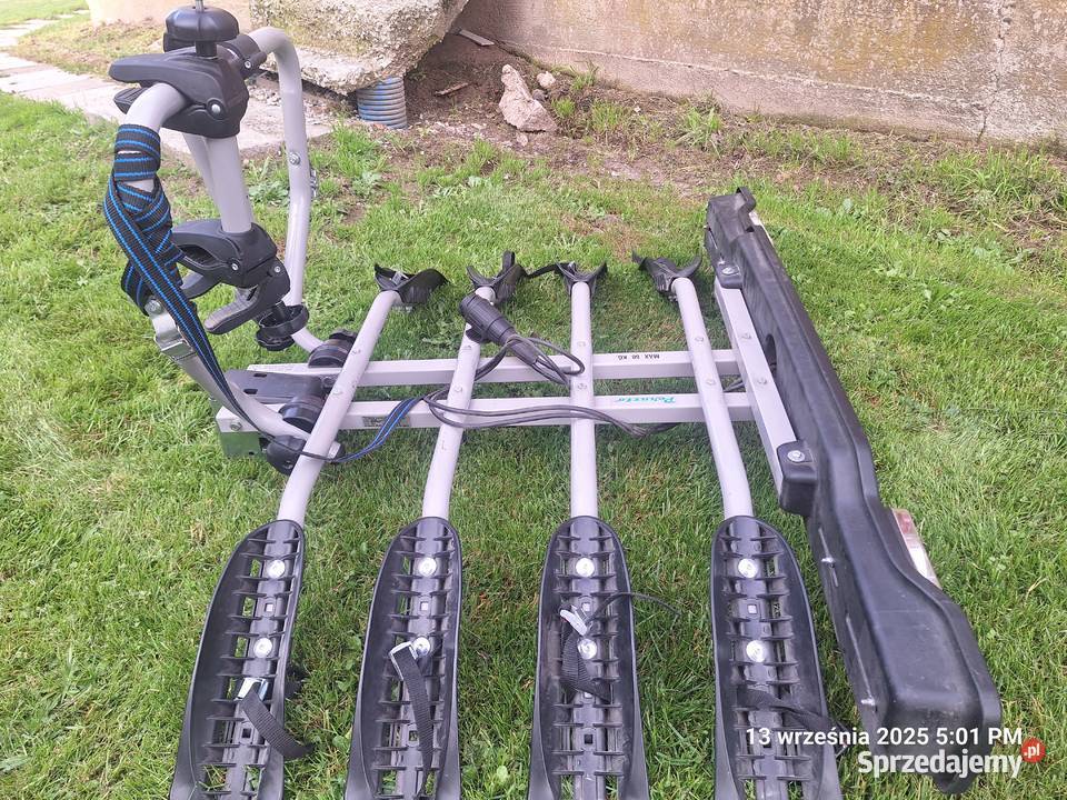 Bagażnik na hak samochodowy na 4 rowery