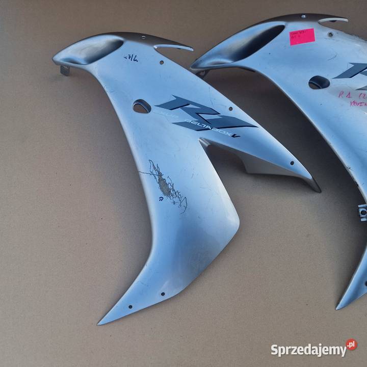YAMAHA YZF R1 RN12 BOK BOCZEK OSŁONA OWIEWKA Bieleń