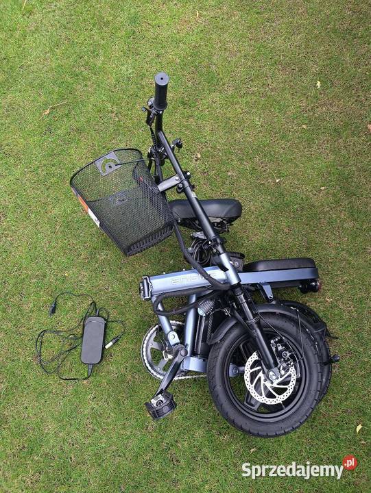 Rower elektryczny miejski składany 250W
48V 10AH Pojazdy elektryczne Sławsk