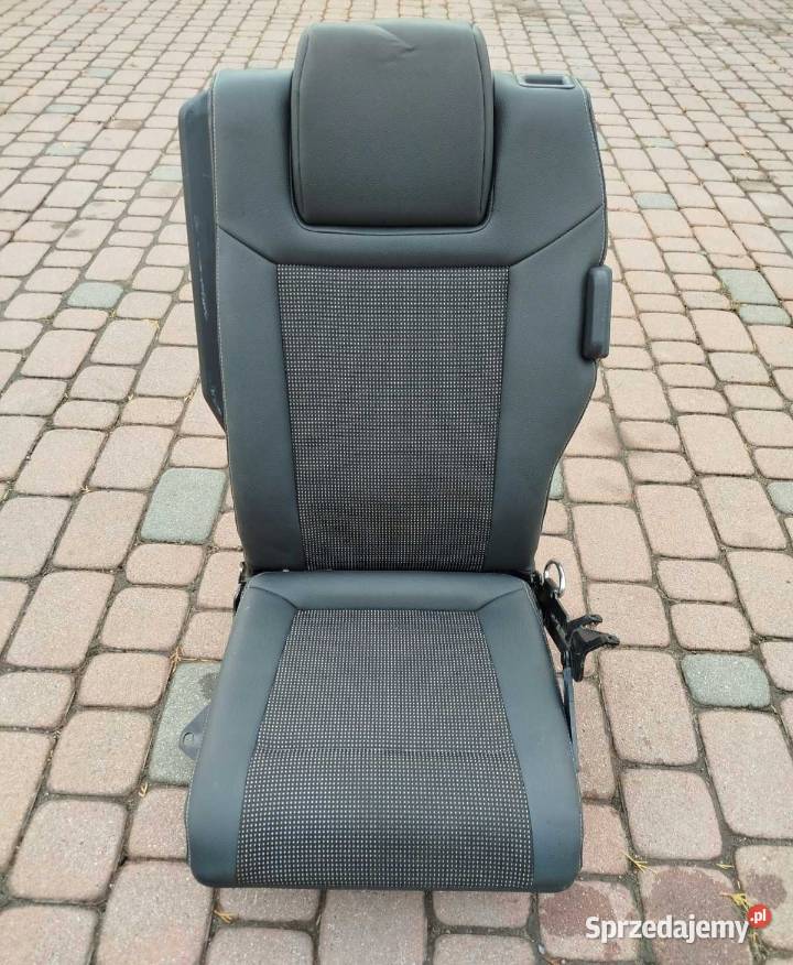 Fotele kanapa komplet Półskóra OPEL ZAFIRA B podkarpackie Skołoszów