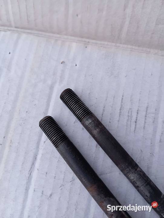 SZPILKI MOCOWANIA SILNIKA M72 K750 URAL DNIEPR