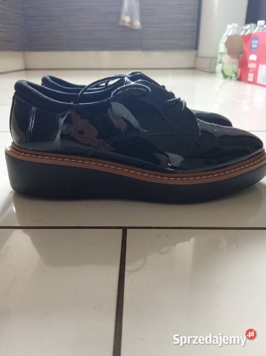 Sprzedam damskie nowe buty mazowieckie sprzedam
