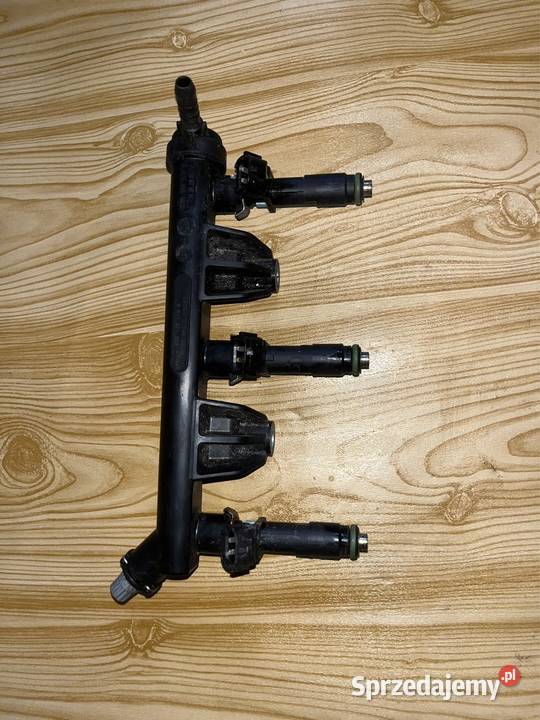 Listwa wtryskowa volkswagen 03D133329B Gostynin