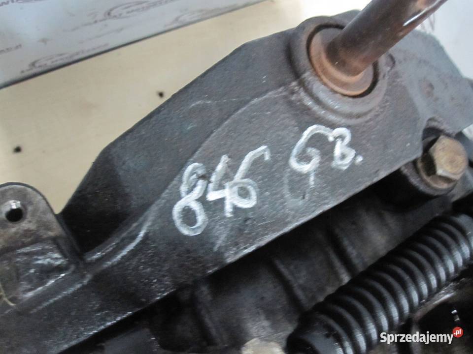 TRAFIC VIVARO 20 DCI EURO4 M9R780 114 08r osobowe