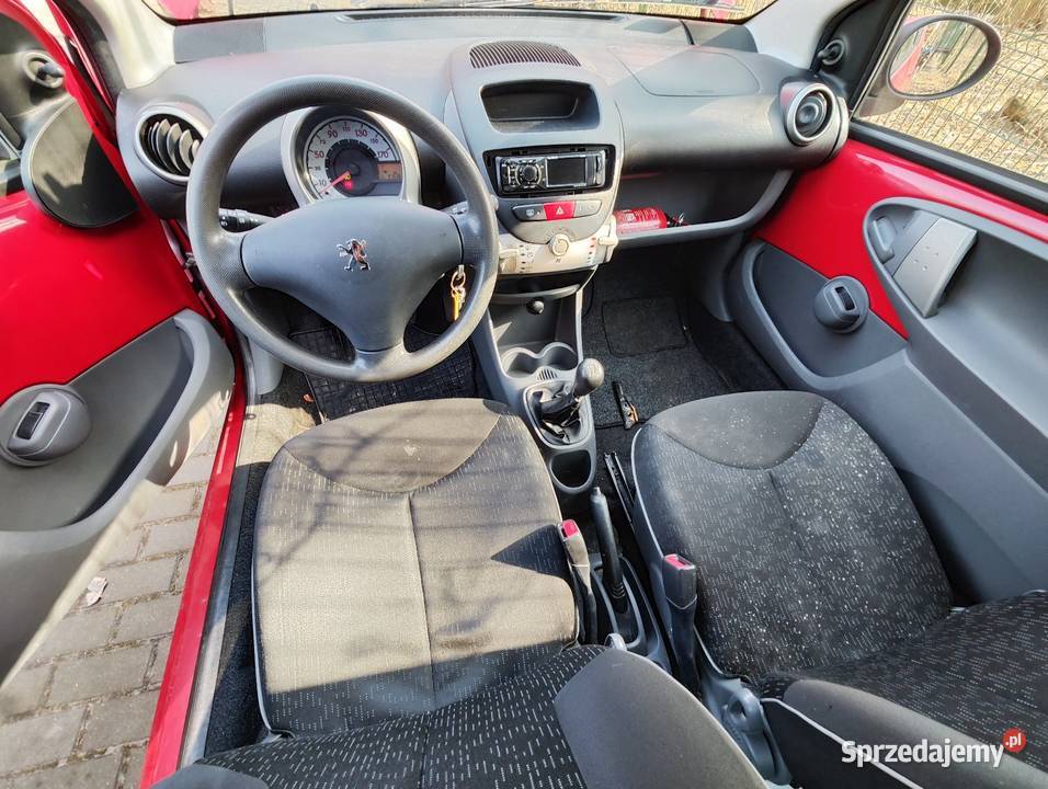 Peugeot 107 10i 2010r benzyna