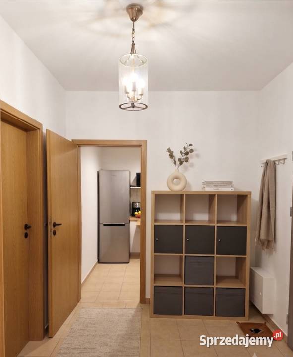 Pokój Room 12 M2 w Mieszkaniu 44 m Mokotów Al papa Warszawa