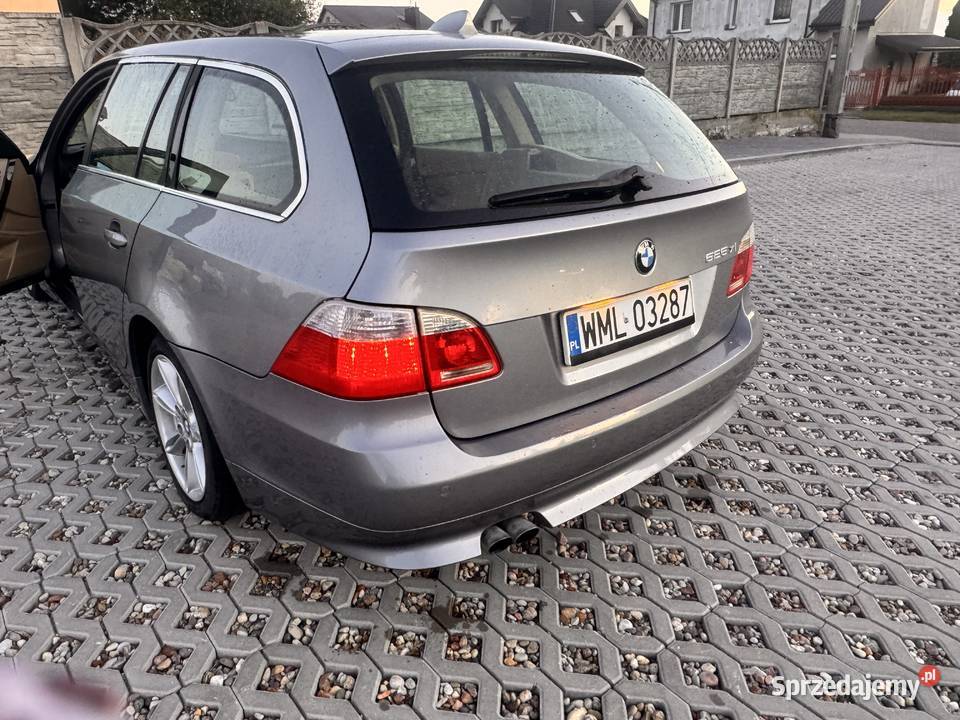 Samochód BMW e61 Seria 5 Mława