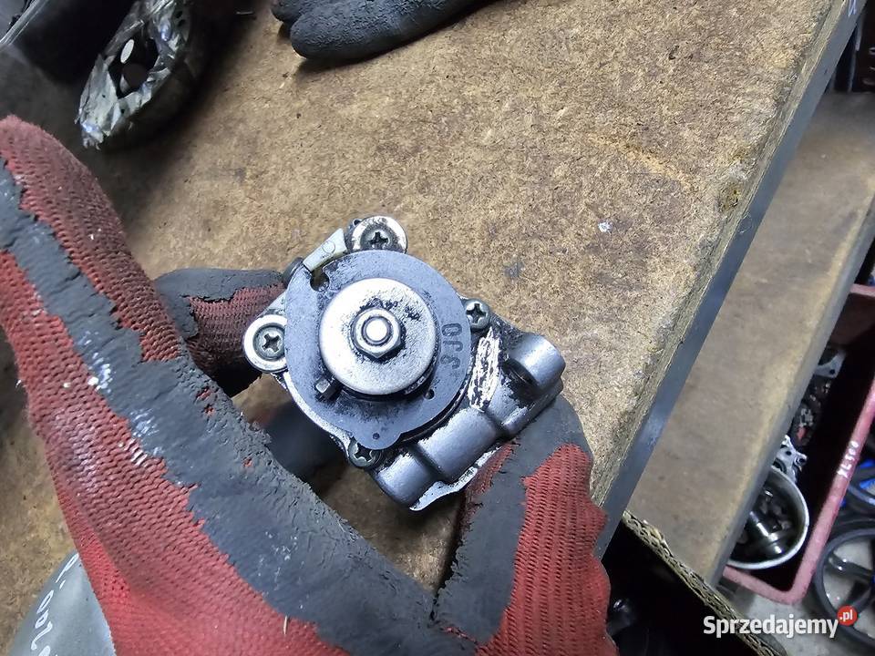 Yamaha TDR 125 dozownik oleju pompa pompka DT sprzedam