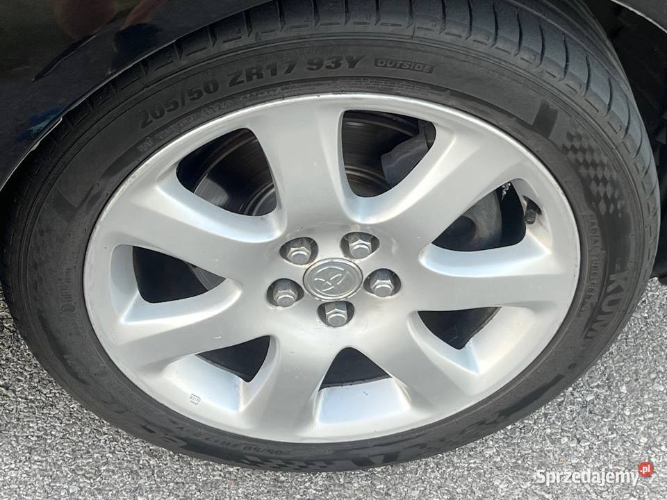Toyota Avensis T25 20 VVTI z gazem 150KM łódzkie sprzedam