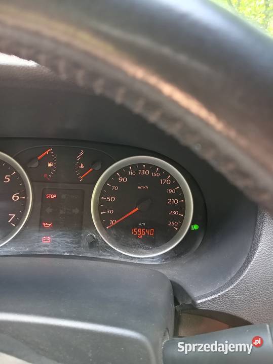 Sprzedam Renault thalia 14 16v 2008r 1400cm3