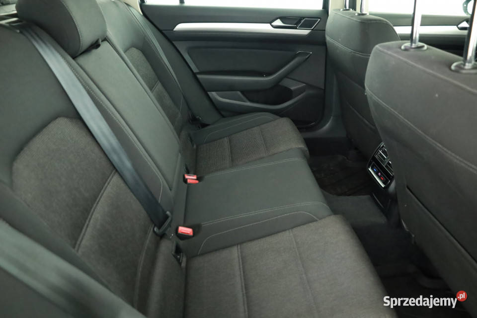 VW Passat 20 TDI poduszka powietrzna Passat Samochody osobowe