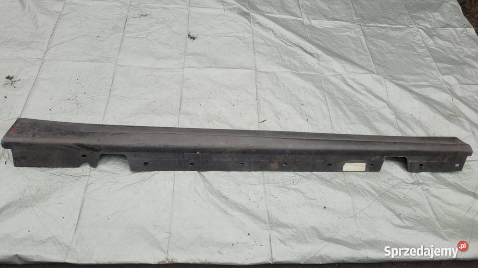 BMW 3 E90 E91 LISTWA PROGOWA PRAWA PROG PRAWY śląskie Ruda Śląska