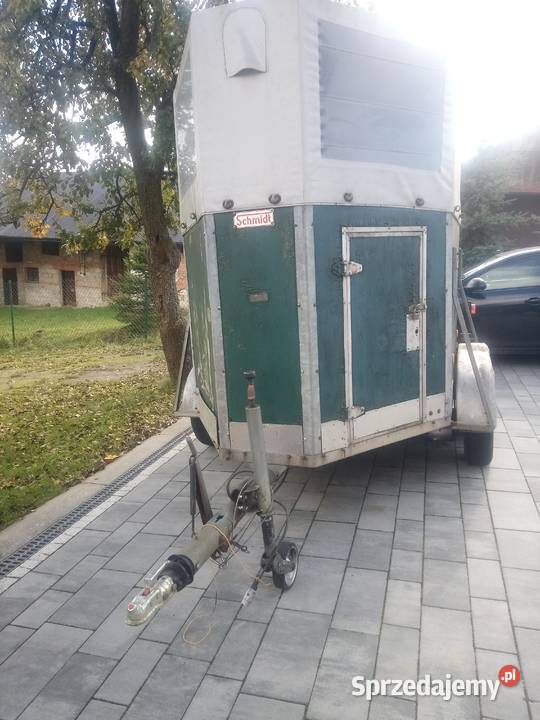 Przyczepka do przewozu koni koniarka podkarpackie Nowy Żmigród
