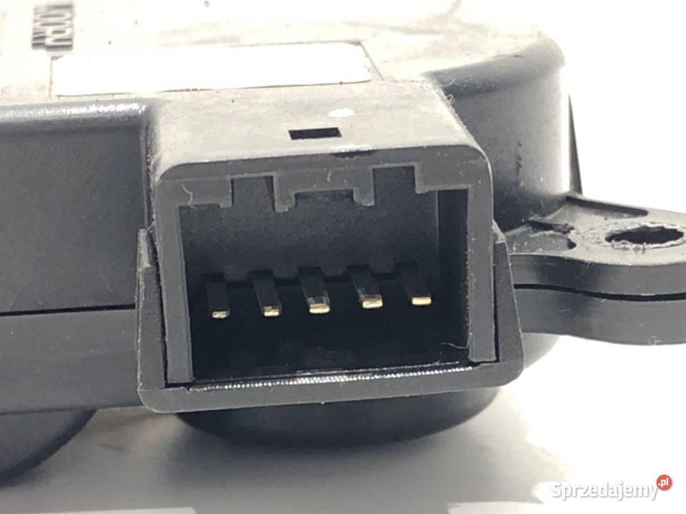 SILNIK NAGRZEWNICY KIA D332AN6AA SOUL I